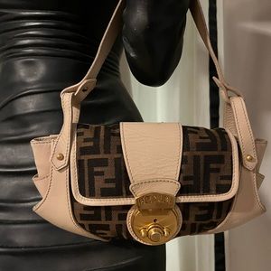 FENDI zucchino mini borsa tuc baguette shoulder bag